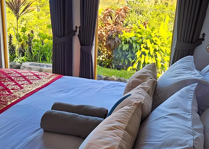 Little Munduk, Full Private Villa
