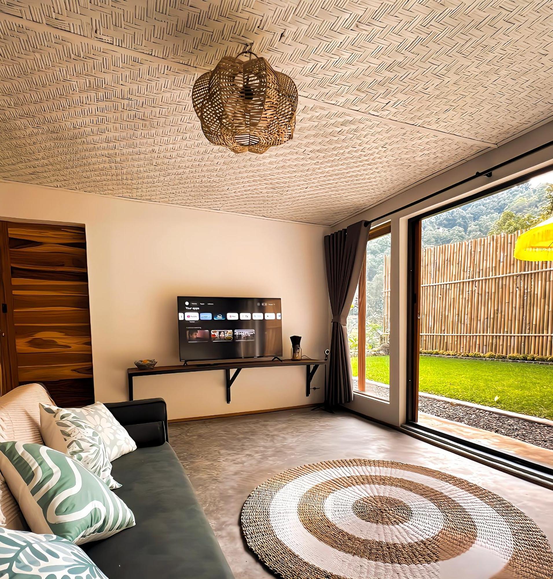 Little Munduk, Full Private Villa *
